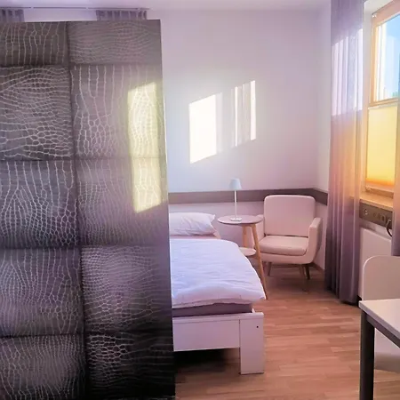 Alte Bank Apartment Rodental