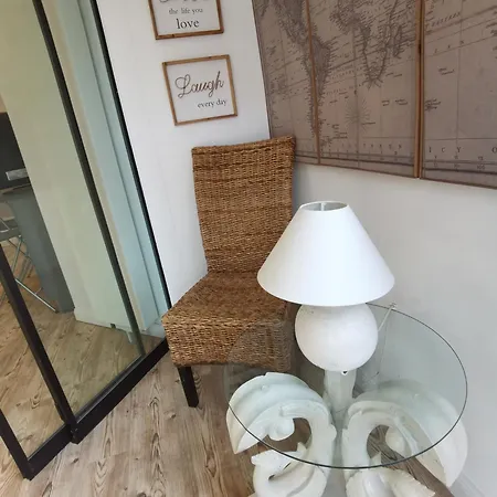 Alte Bank Apartment Rodental